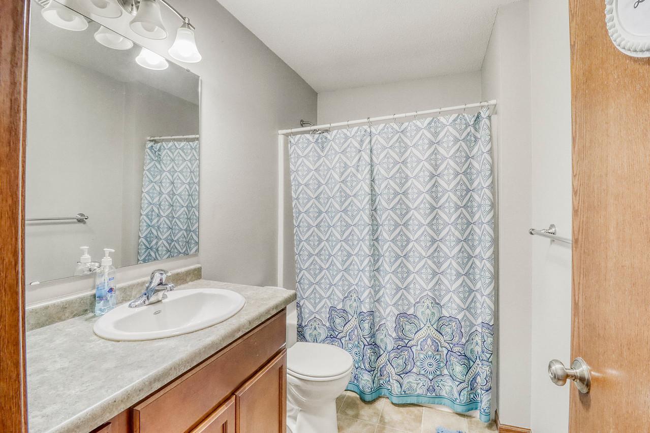 302 Chicago Avenue Property Photo 20