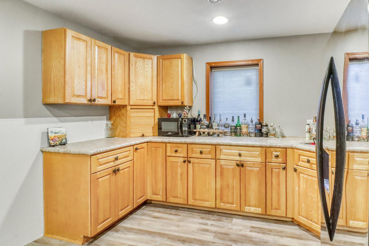 302 Chicago Avenue Property Photo 23