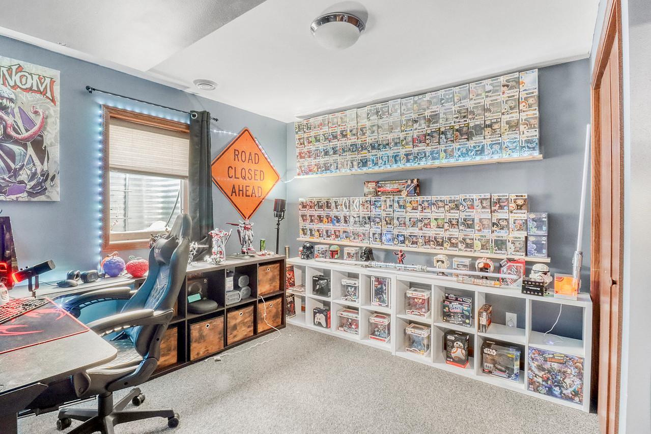 302 Chicago Avenue Property Photo 26