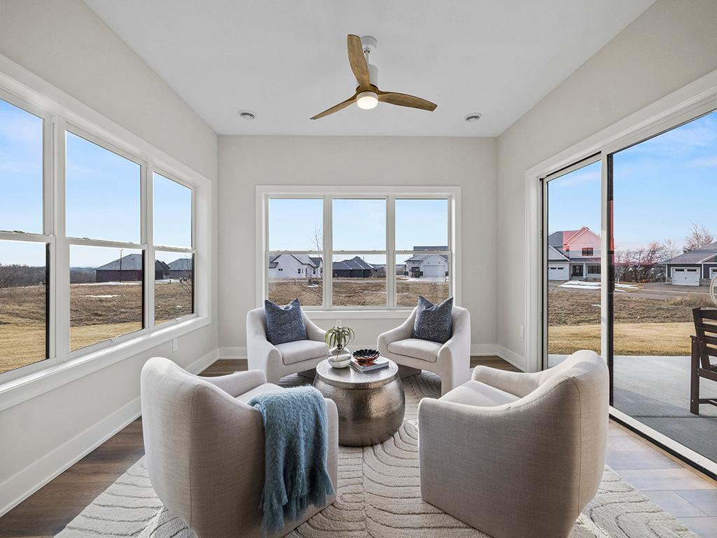 9975 Kari Way Property Photo 14