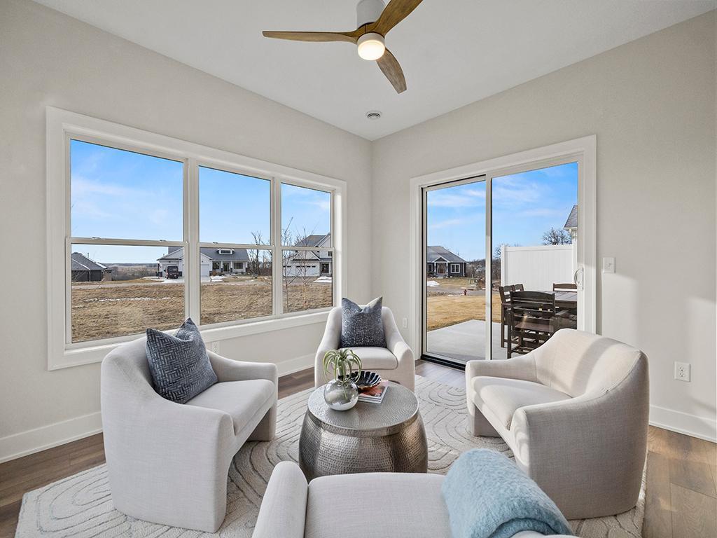 9975 Kari Way Property Photo 15