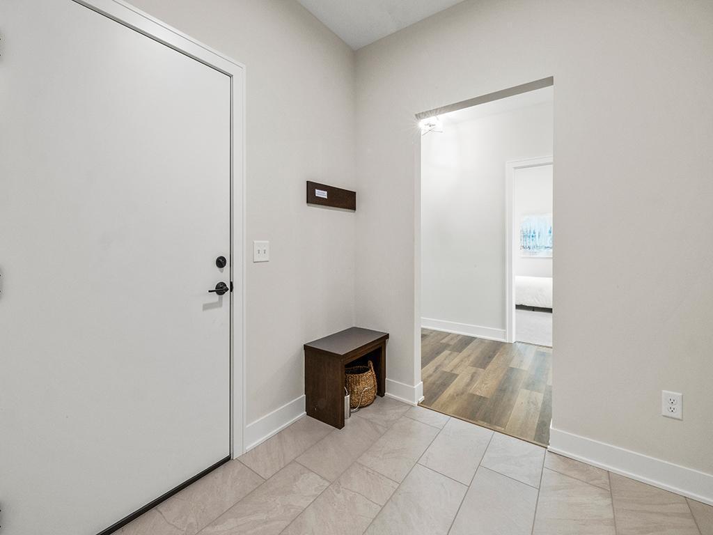 9975 Kari Way Property Photo 28