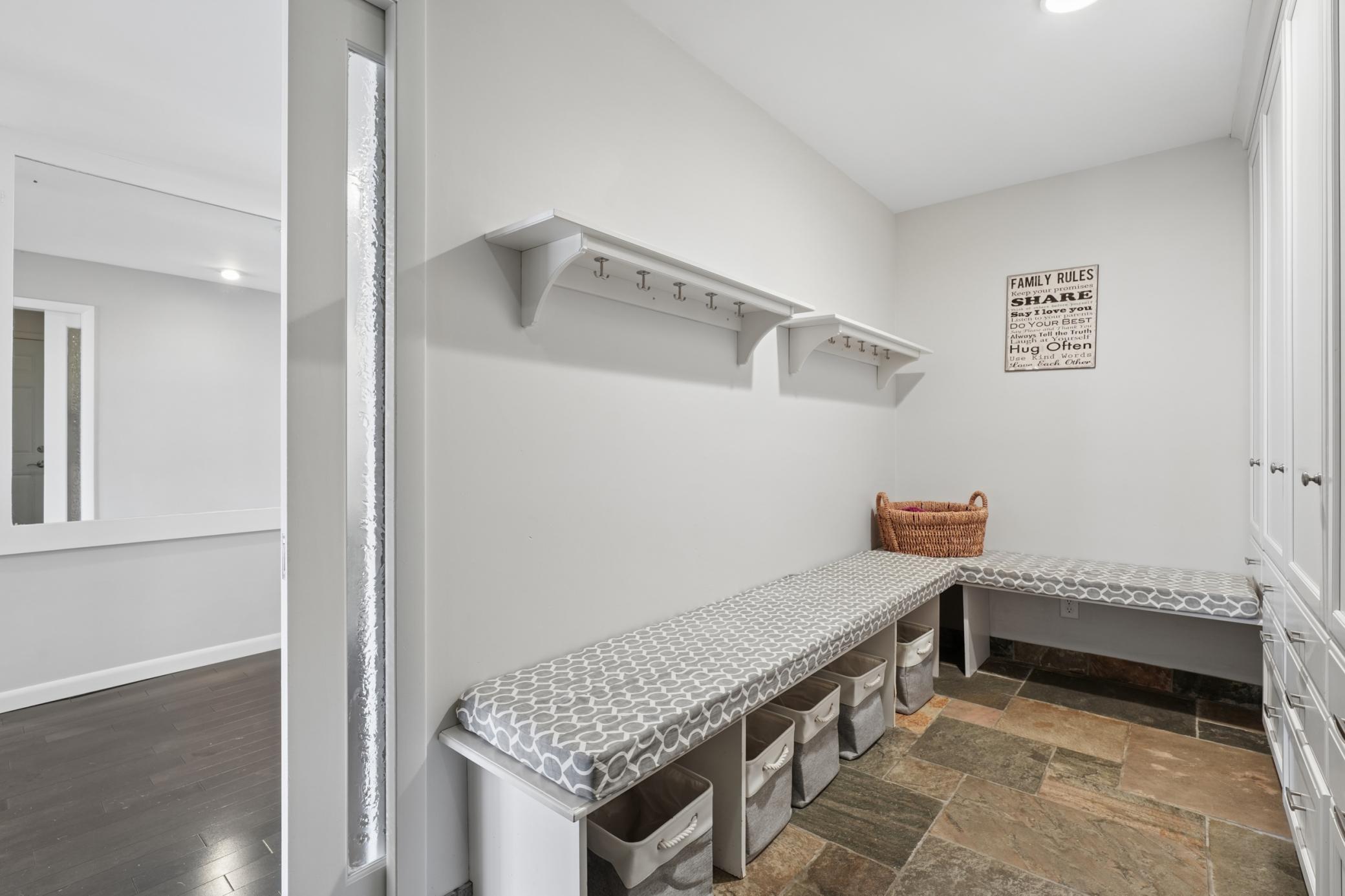 2065 Long Lake Road Property Photo 41