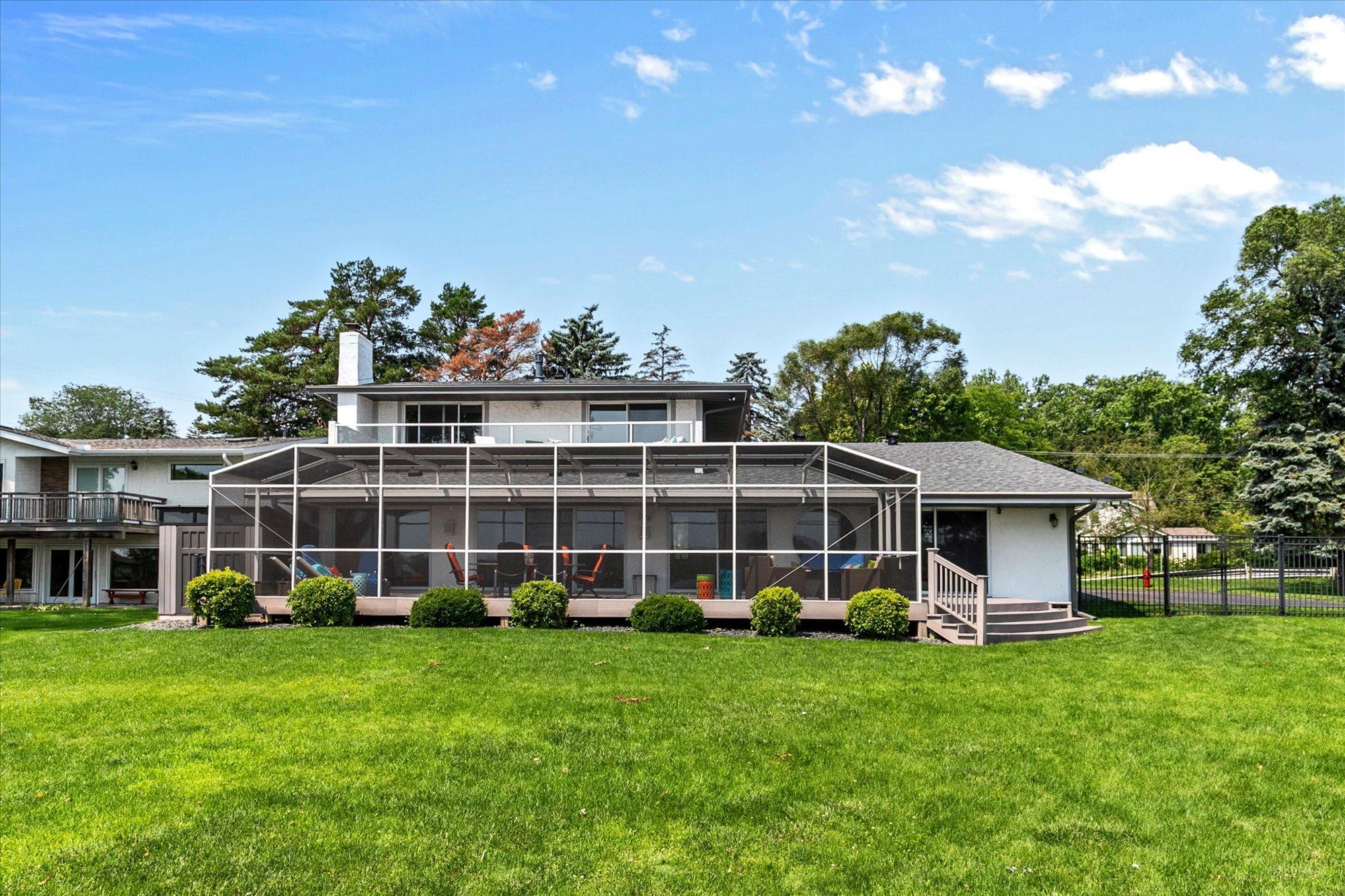2065 Long Lake Road Property Photo 66