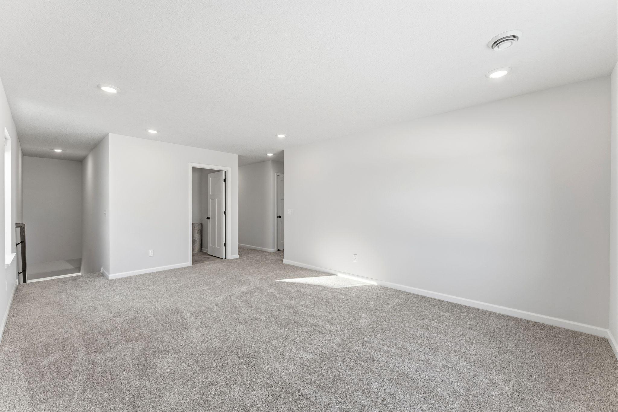 1055 Adamstown Drive Property Photo 4