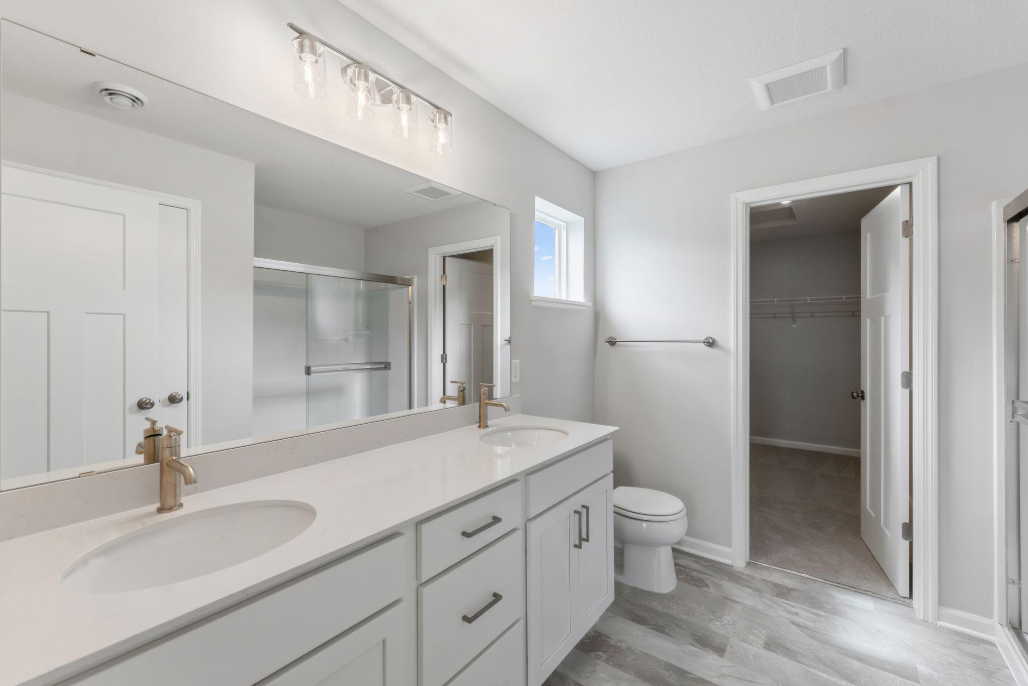 1055 Adamstown Drive Property Photo 13