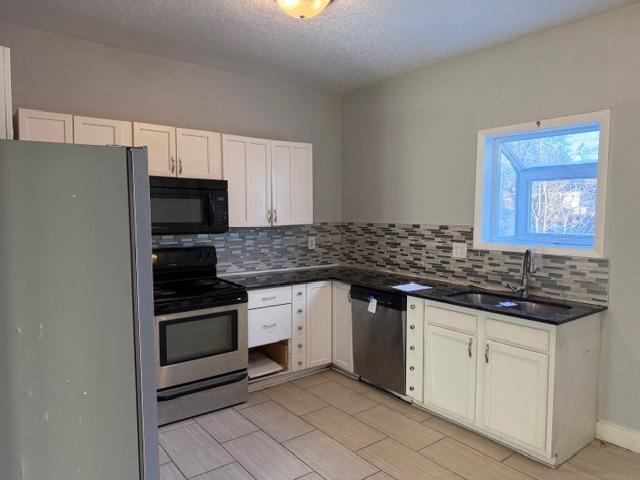 468 Bellows Street Property Photo 5