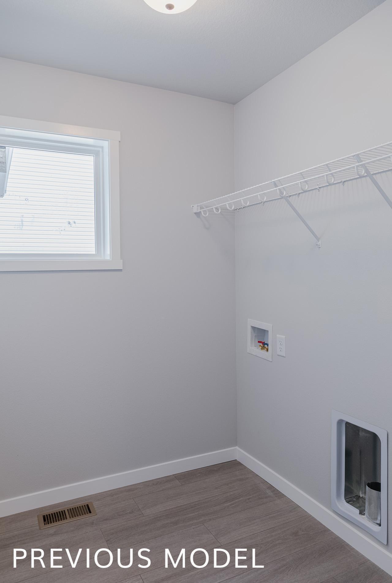 4809 Decorah Way S Property Photo 15