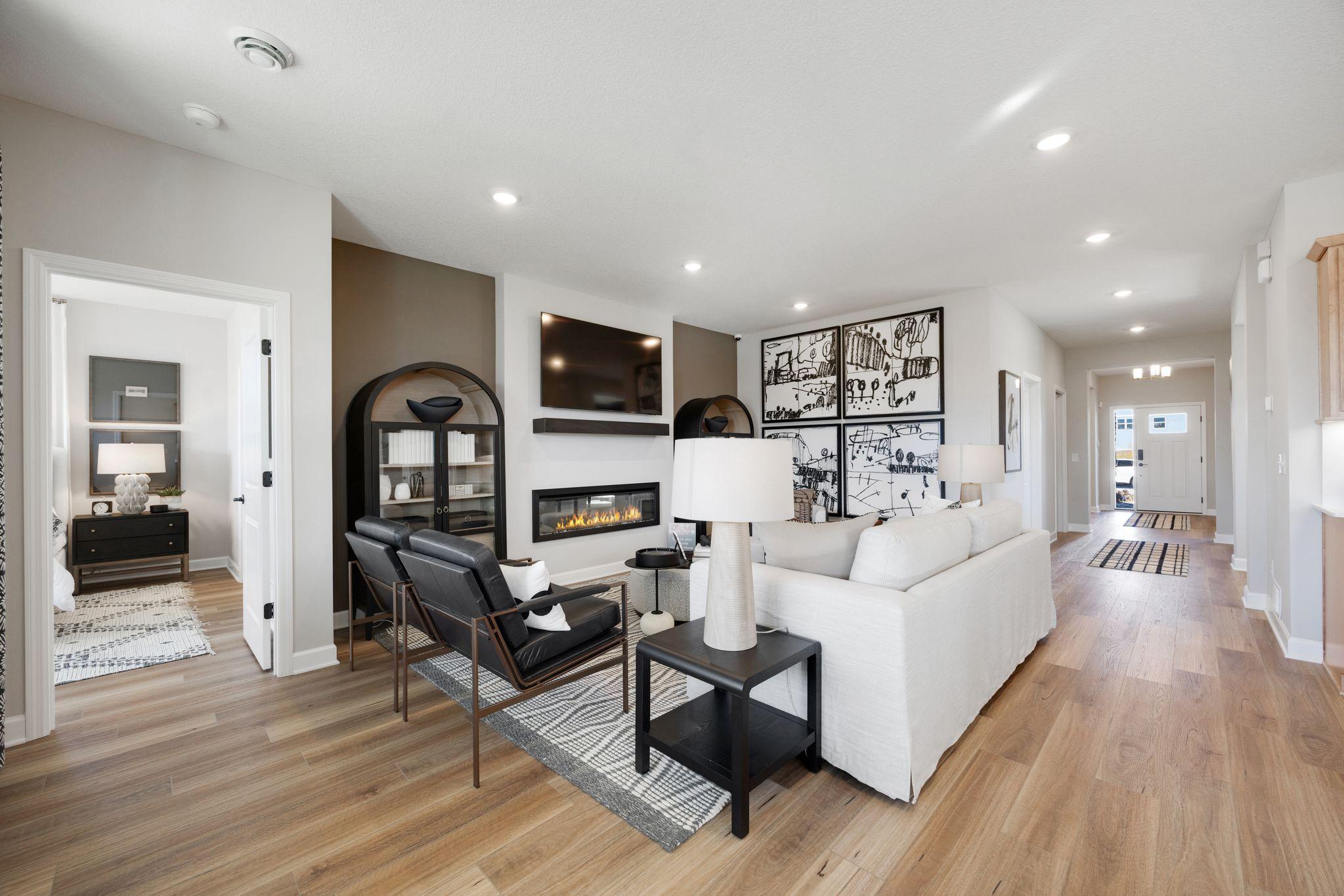 20187 Gothic Avenue Property Photo 3