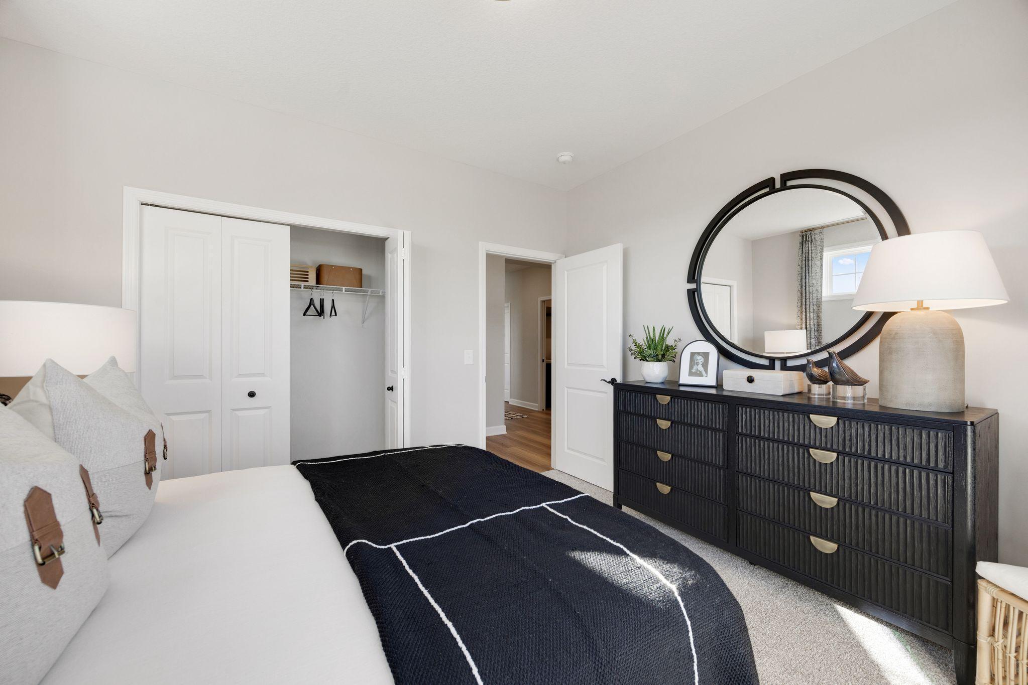 20187 Gothic Avenue Property Photo 11