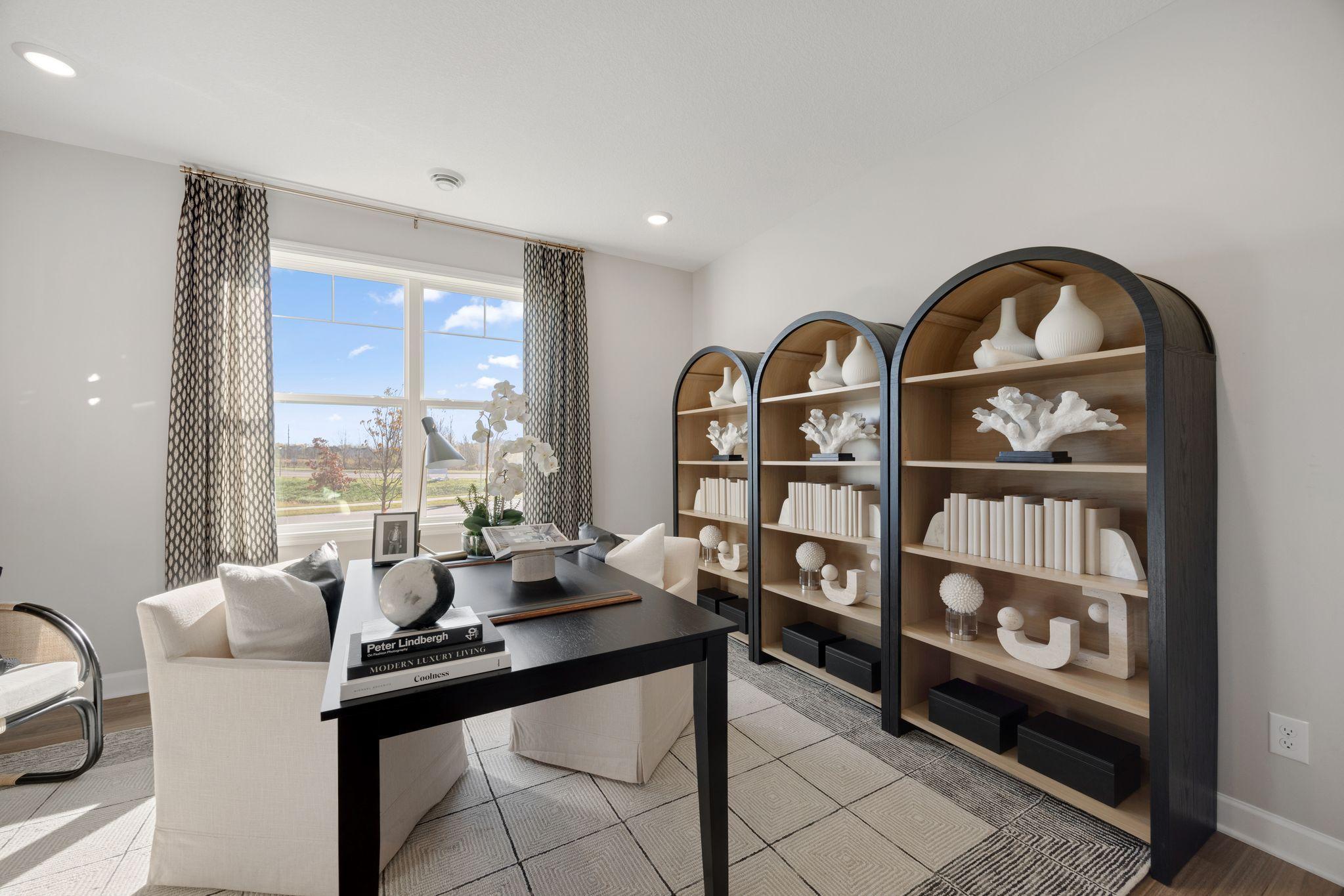 20187 Gothic Avenue Property Photo 14
