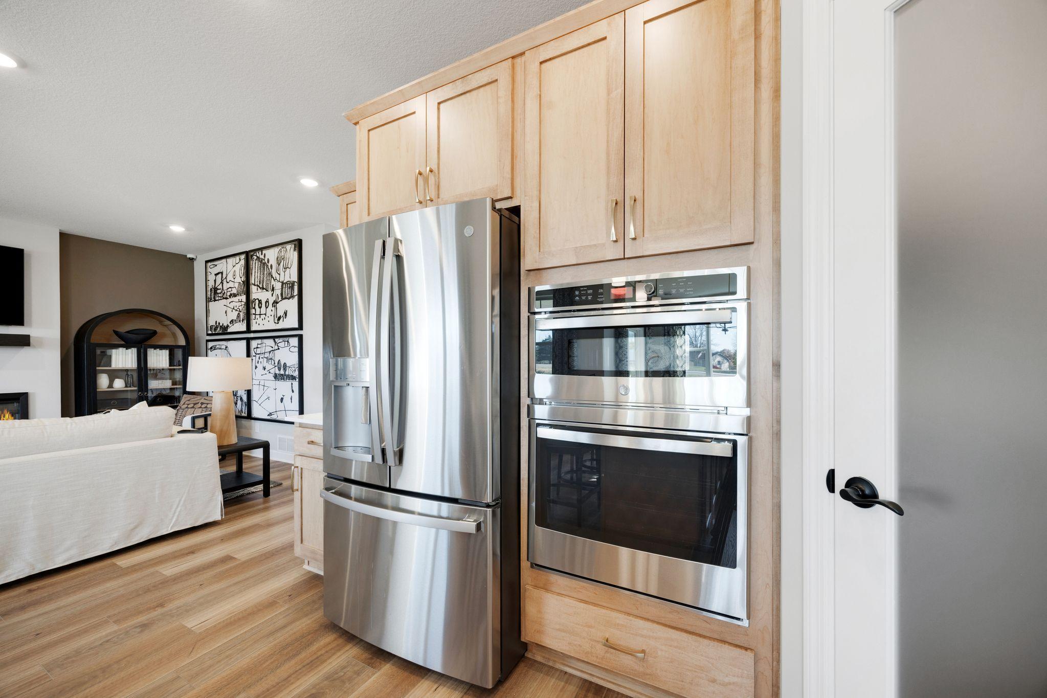 20187 Gothic Avenue Property Photo 19