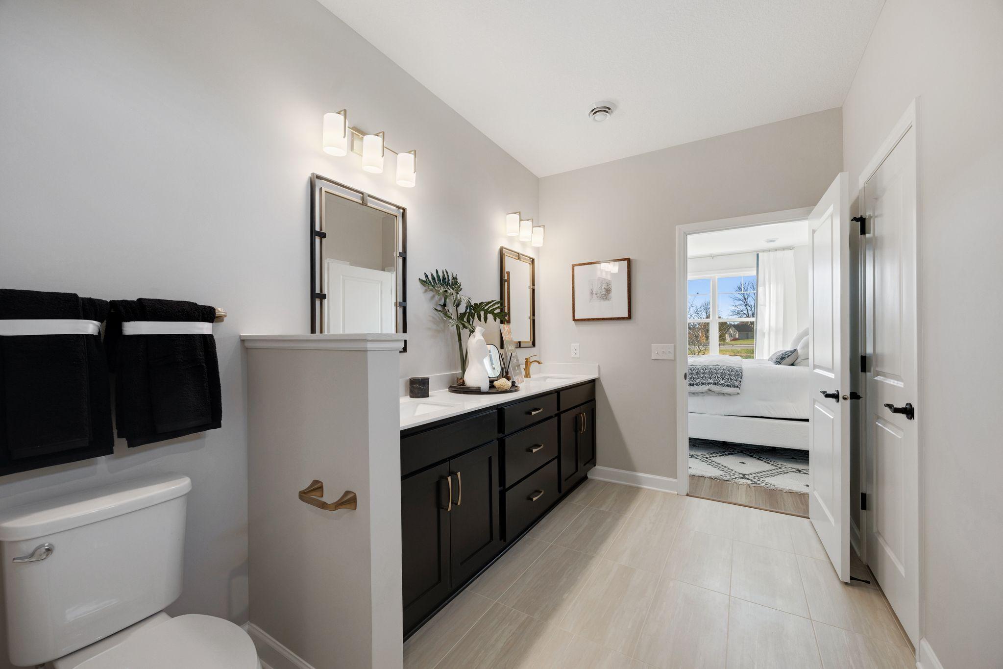 20187 Gothic Avenue Property Photo 33