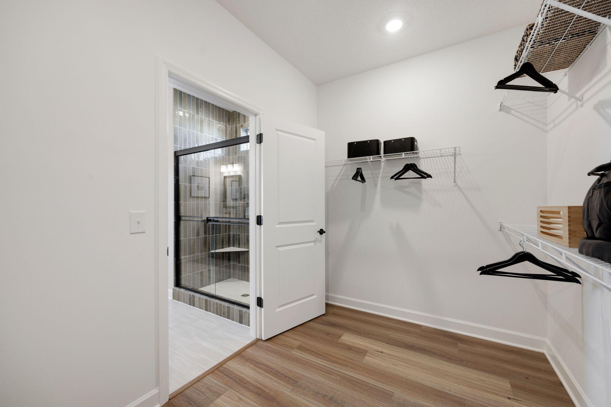 20187 Gothic Avenue Property Photo 34