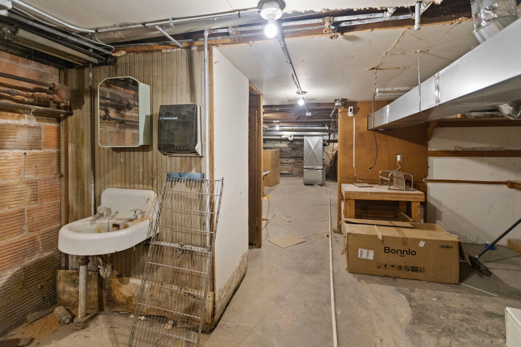 12 3rd Street Ne Property Photo 16