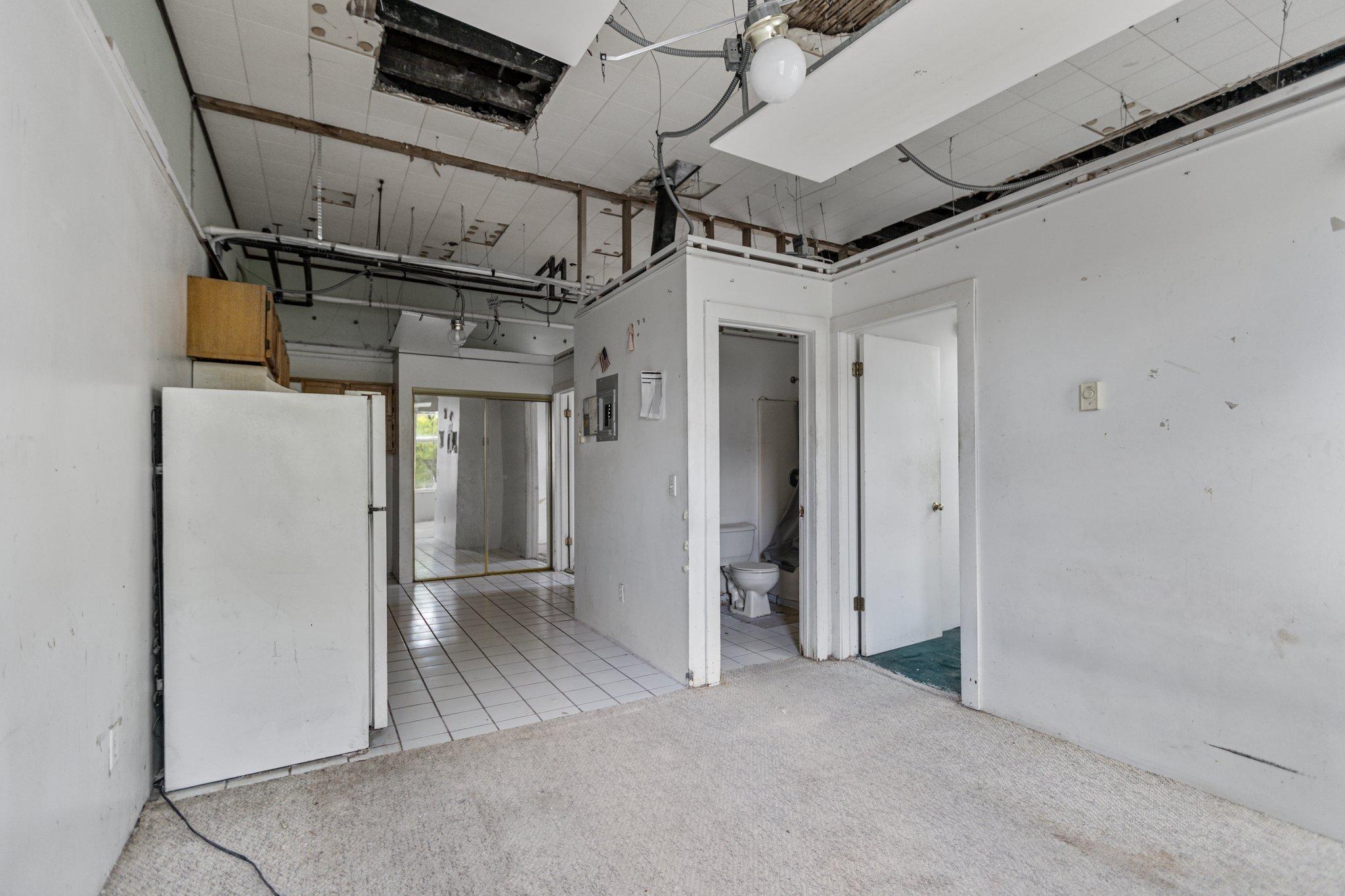 301 Central Property Photo 36