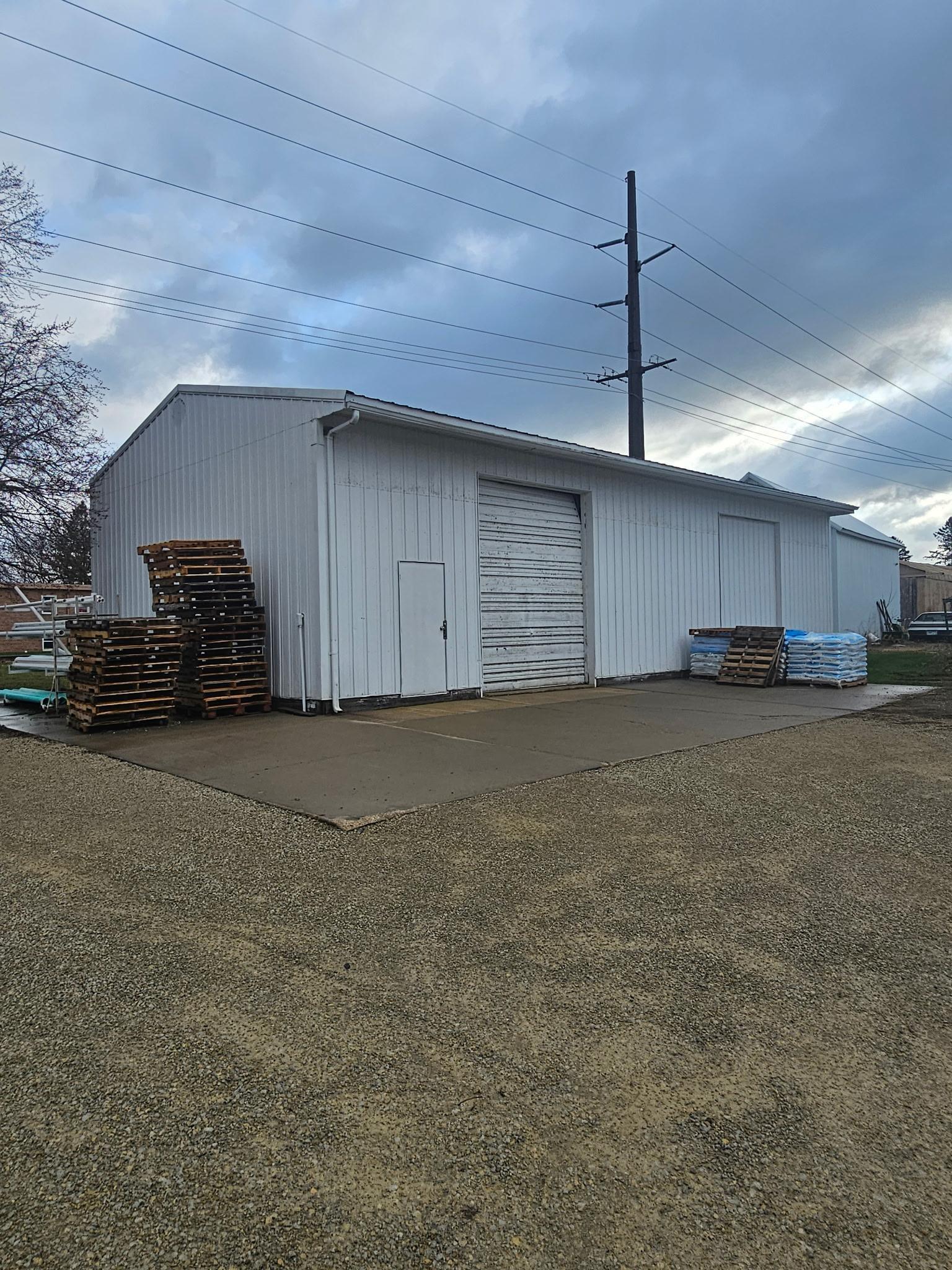 14 3rd Avenue Sw Property Photo 3