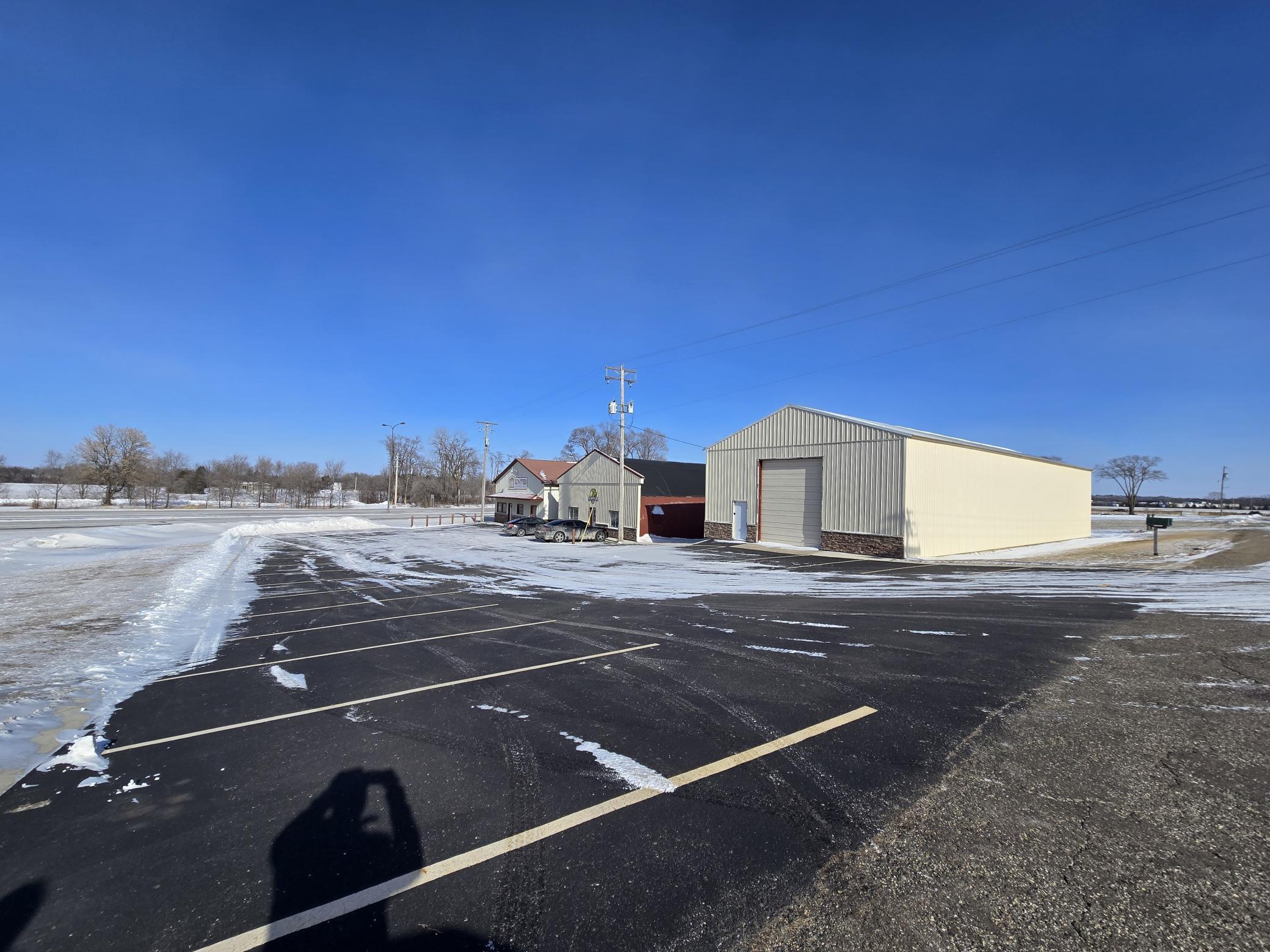3701 Highway 60 W Property Photo 8