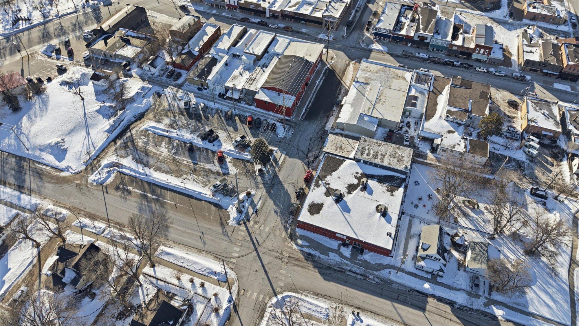 30 Chestnut Street E Property Photo 4
