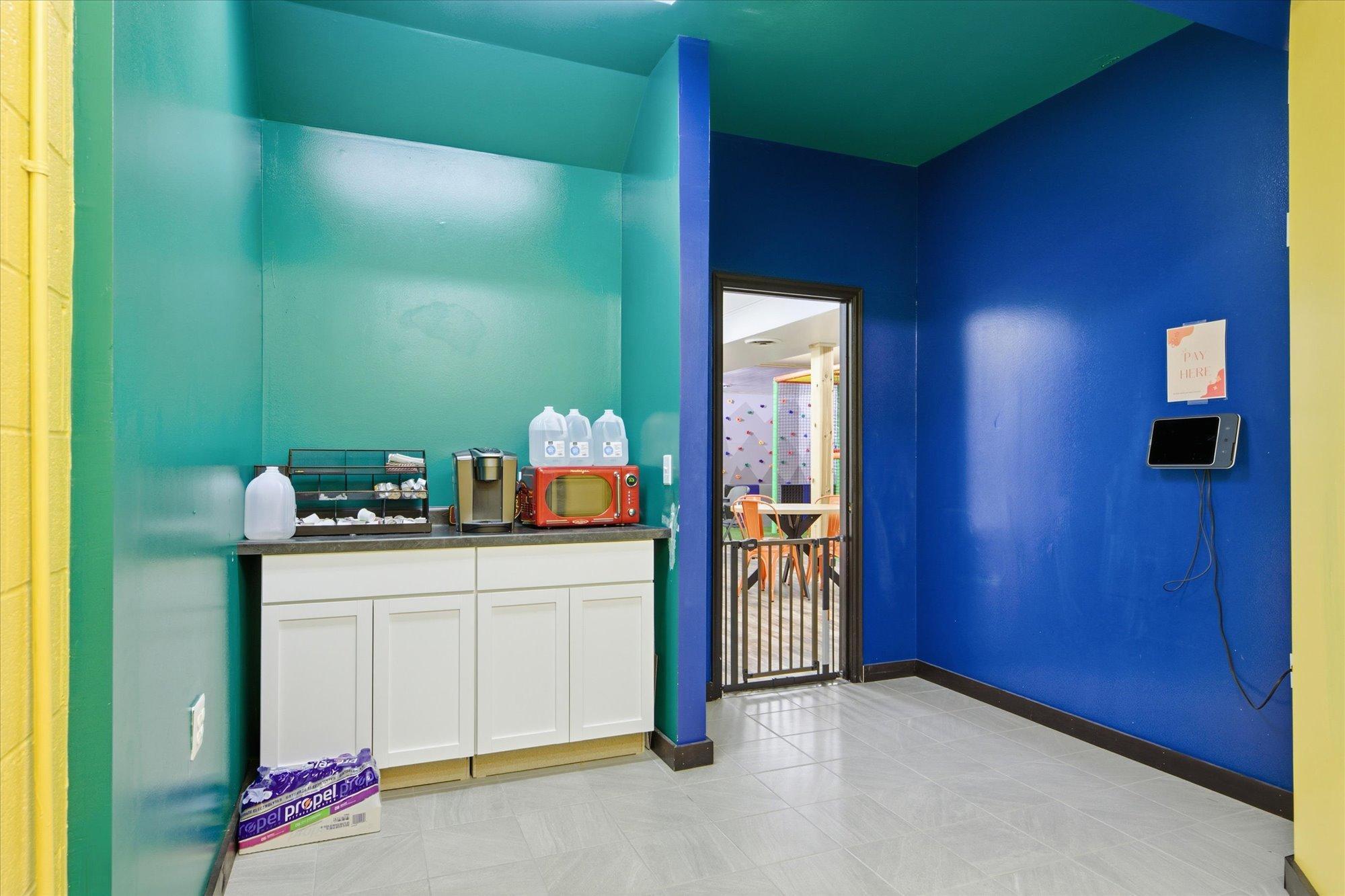 30 Chestnut Street E Property Photo 20