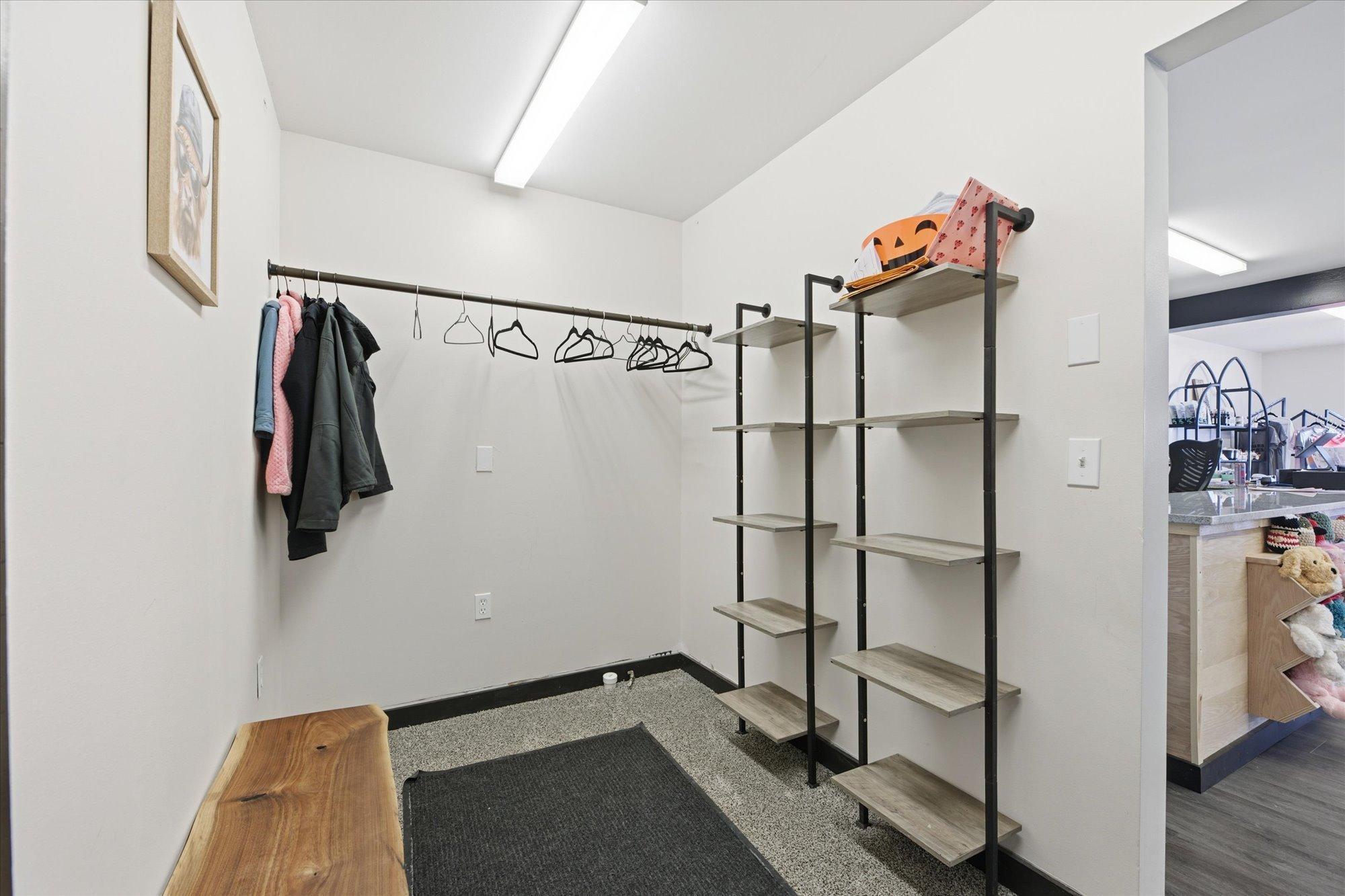 30 Chestnut Street E Property Photo 27