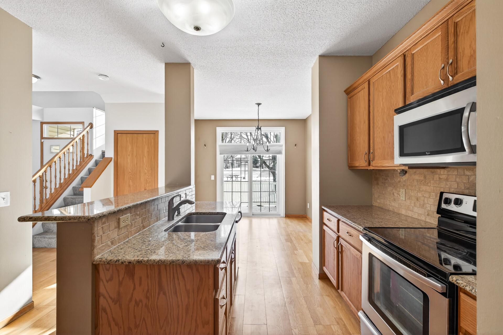 15522 Garnet Way 102 Property Photo 11