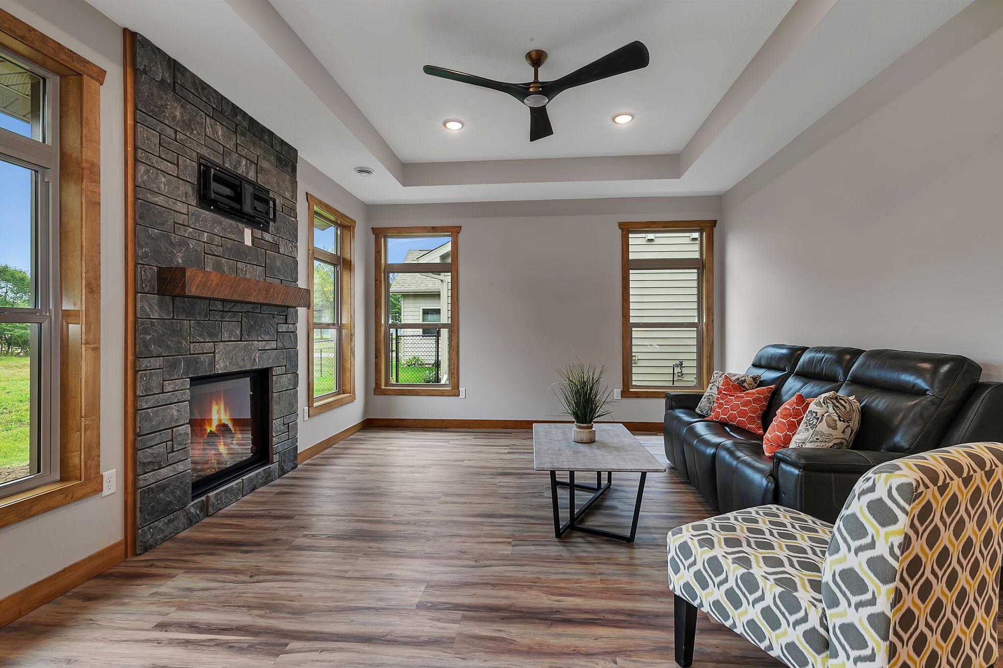 2016 Forest Court Property Photo 2
