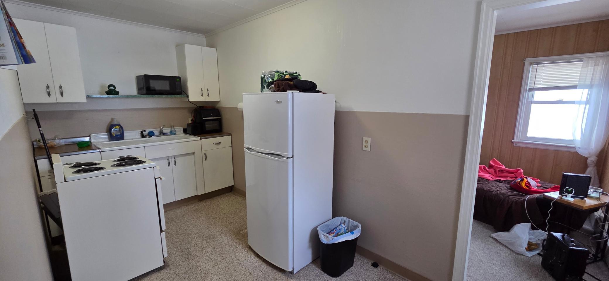 426 3rd Street Property Photo 15