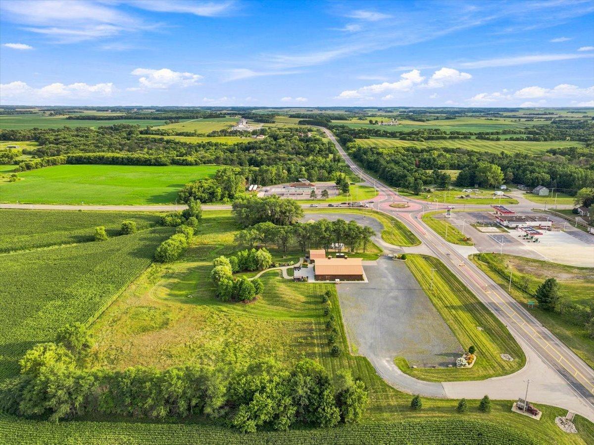 1901 Highway 46 Property Photo 4
