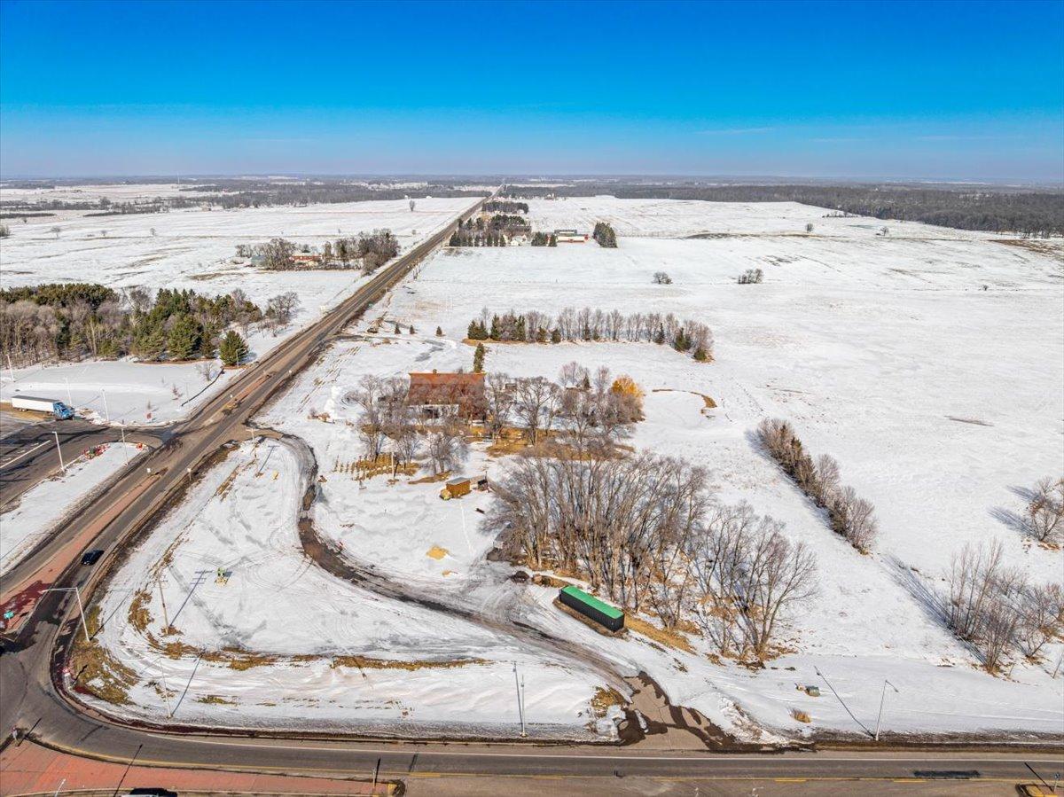 1901 Highway 46 Property Photo 8