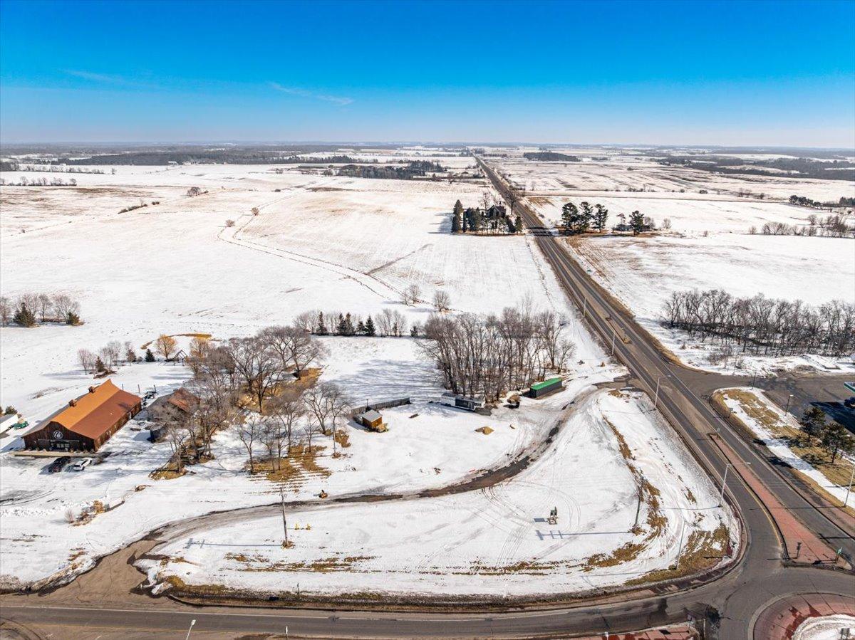 1901 Highway 46 Property Photo 11