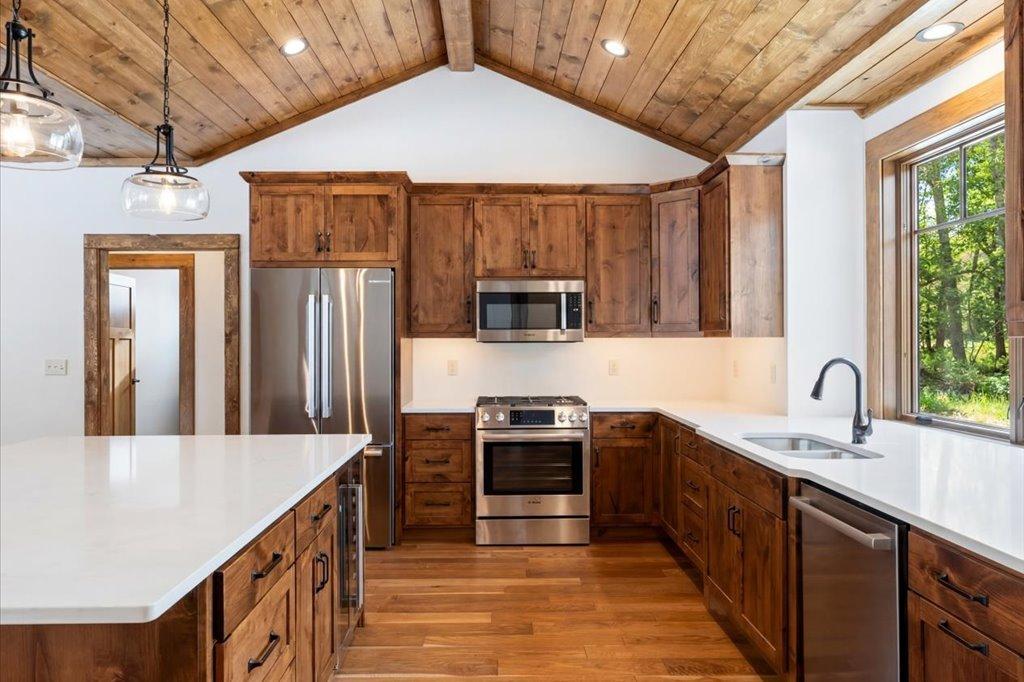 27222 Island View Drive Property Photo 13