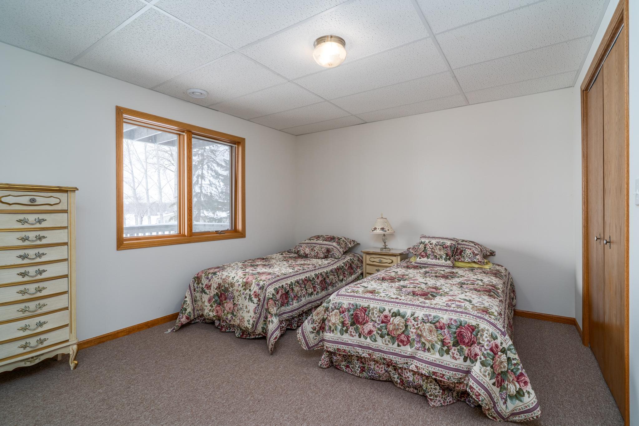 39233 E Union Drive Property Photo 27