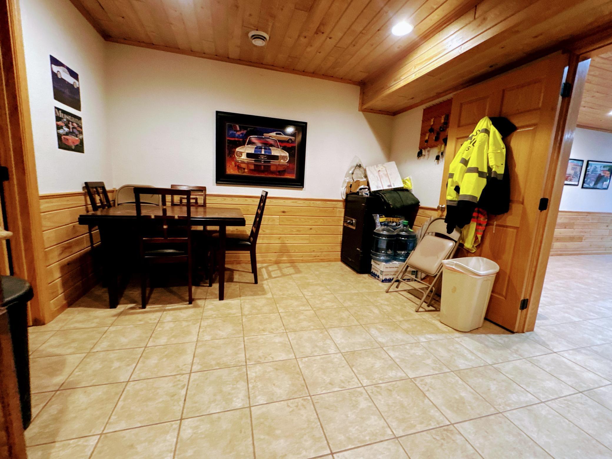 29347 Us 2 Property Photo 12