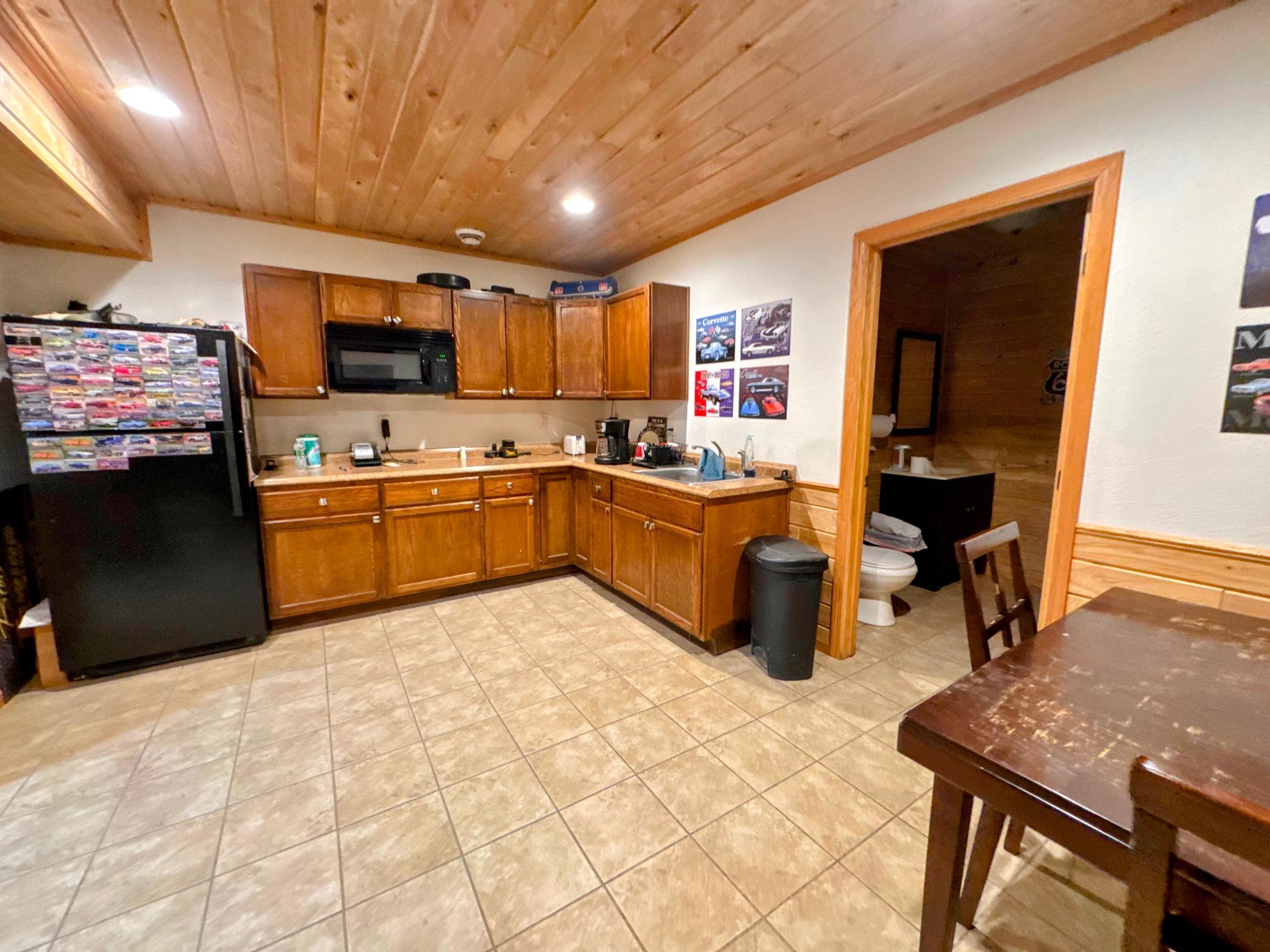 29347 Us 2 Property Photo 13