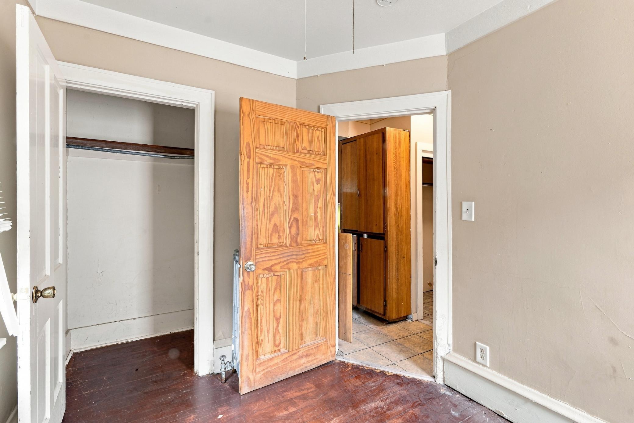 1716 University Avenue Ne Property Photo 26