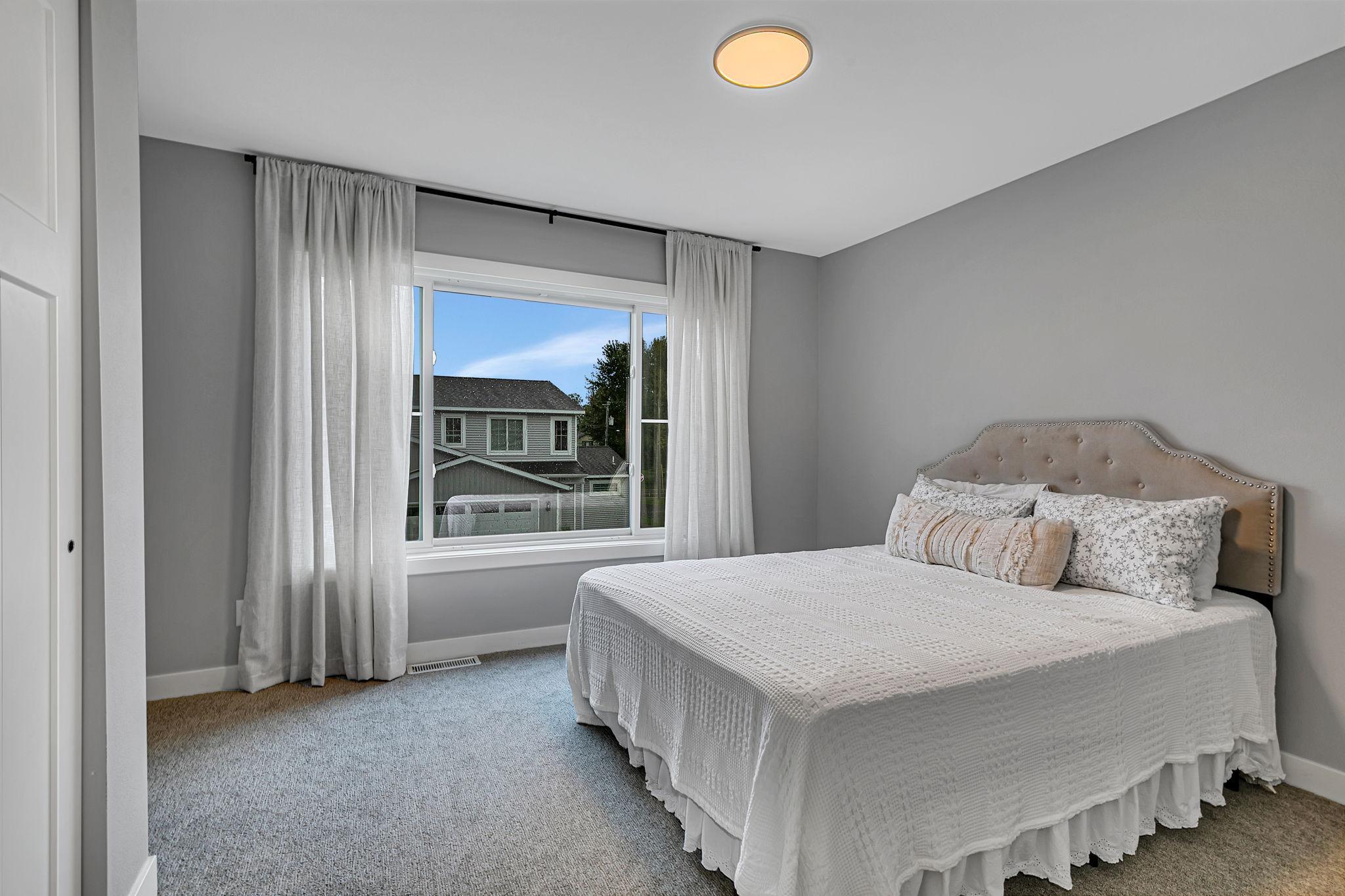 324 Martinson Boulevard Property Photo 19