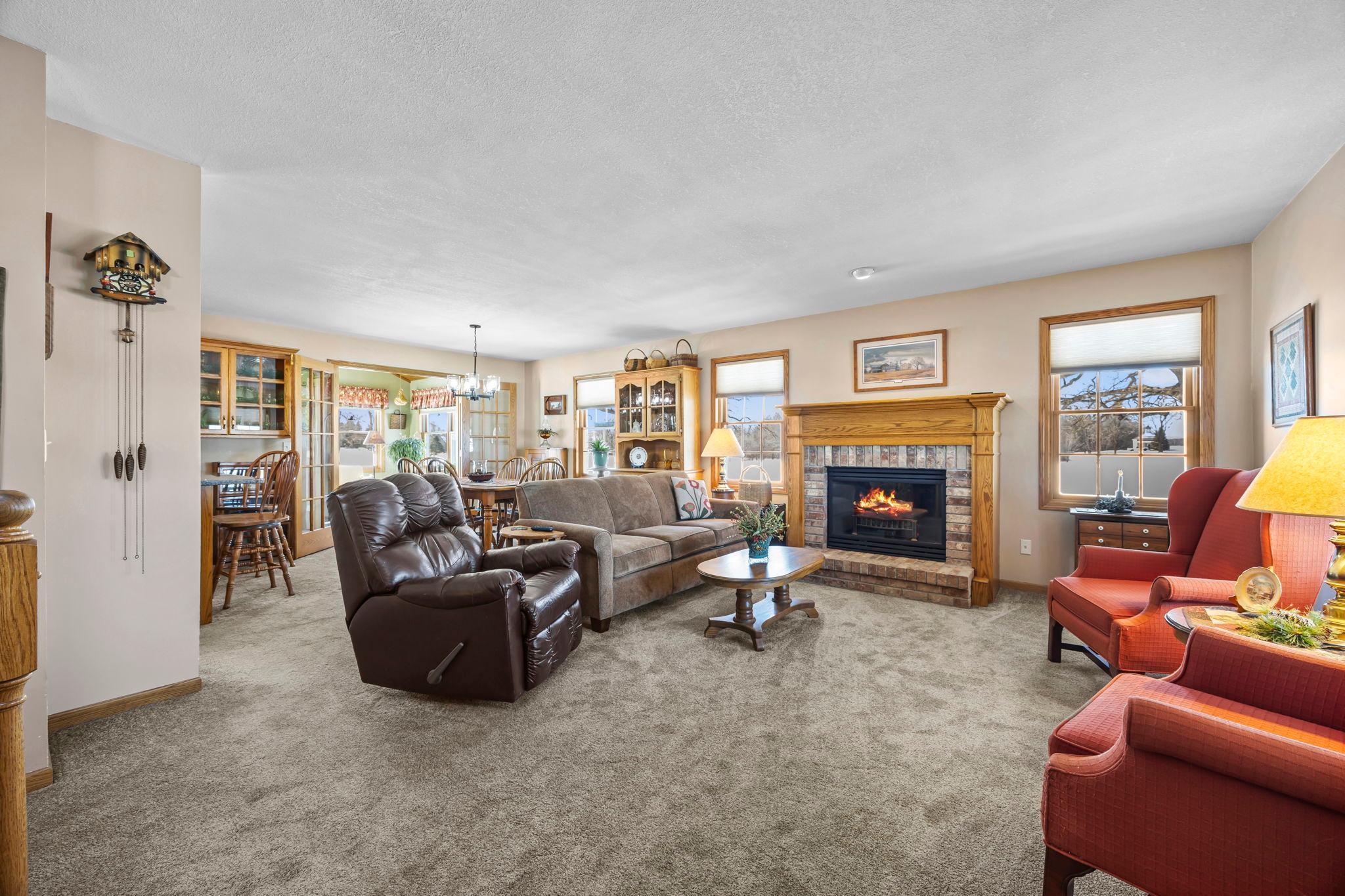 11297 220th Street Property Photo 7