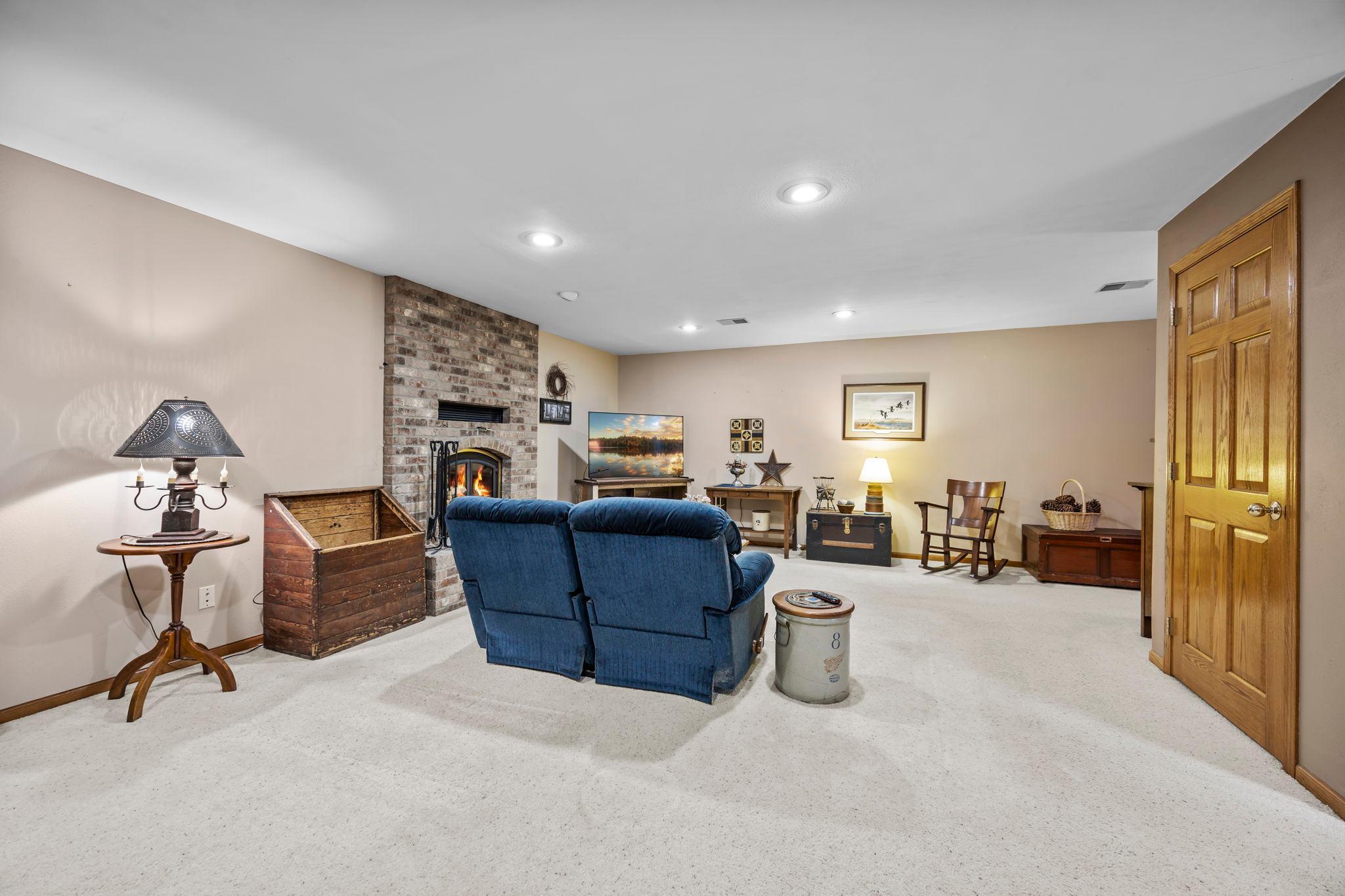 11297 220th Street Property Photo 42