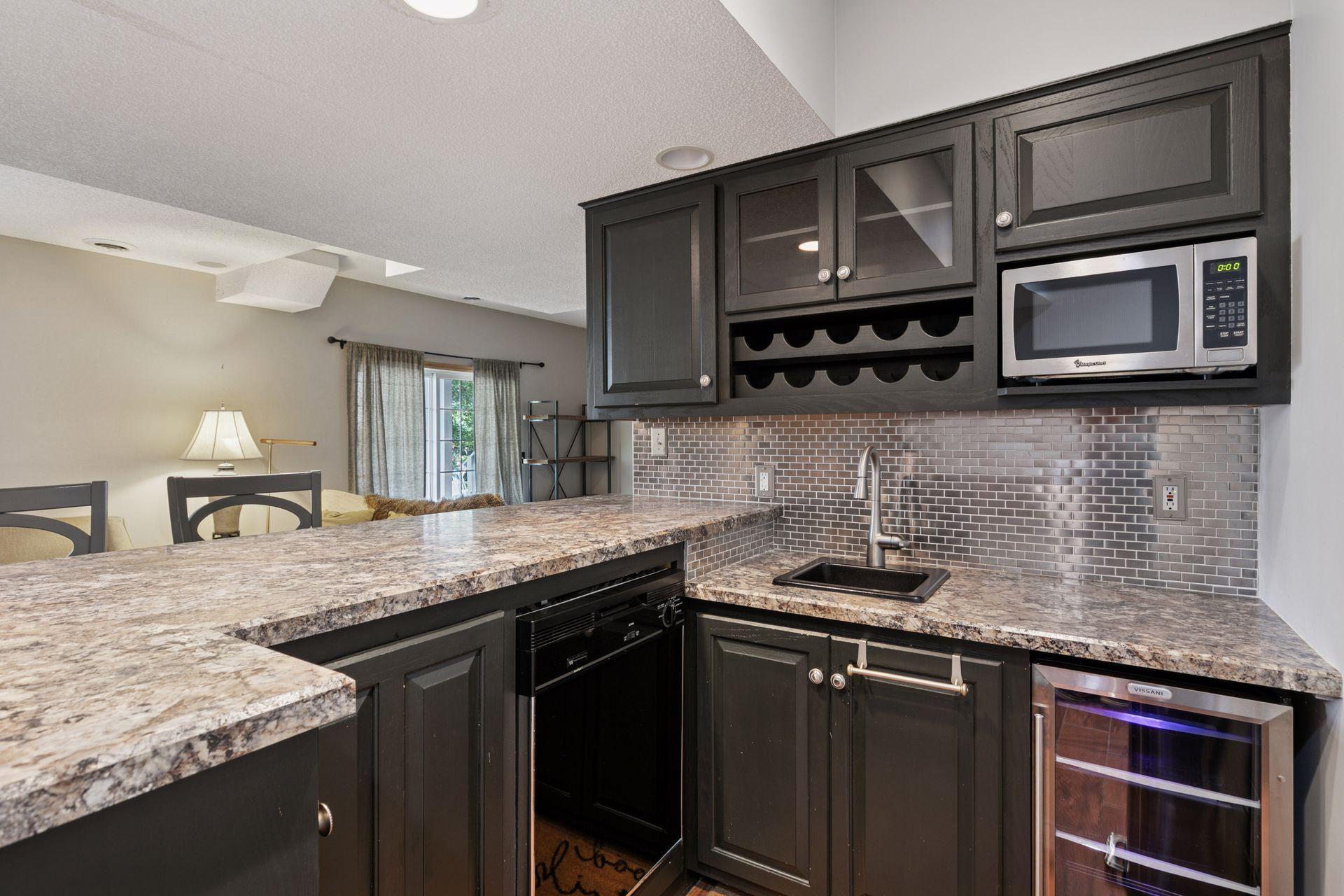 6081 N Ridge Drive Property Photo 28