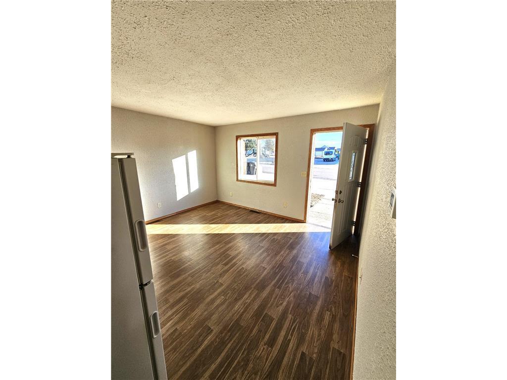 905 E 5th Street Property Photo 24