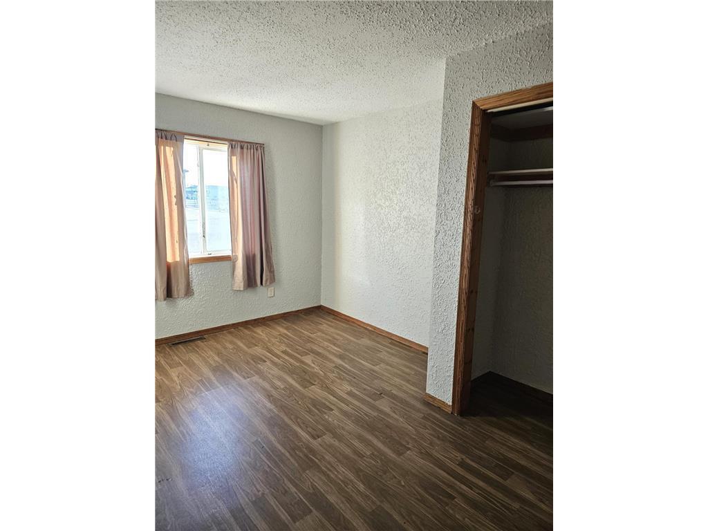 905 E 5th Street Property Photo 25