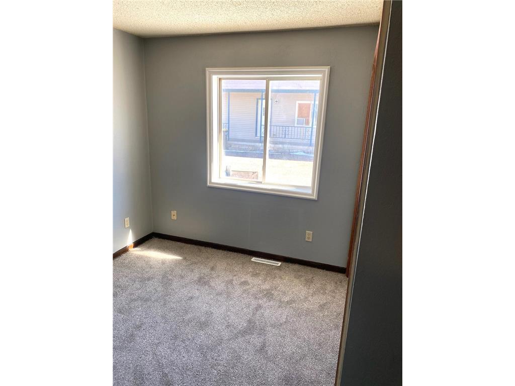 905 E 5th Street Property Photo 42