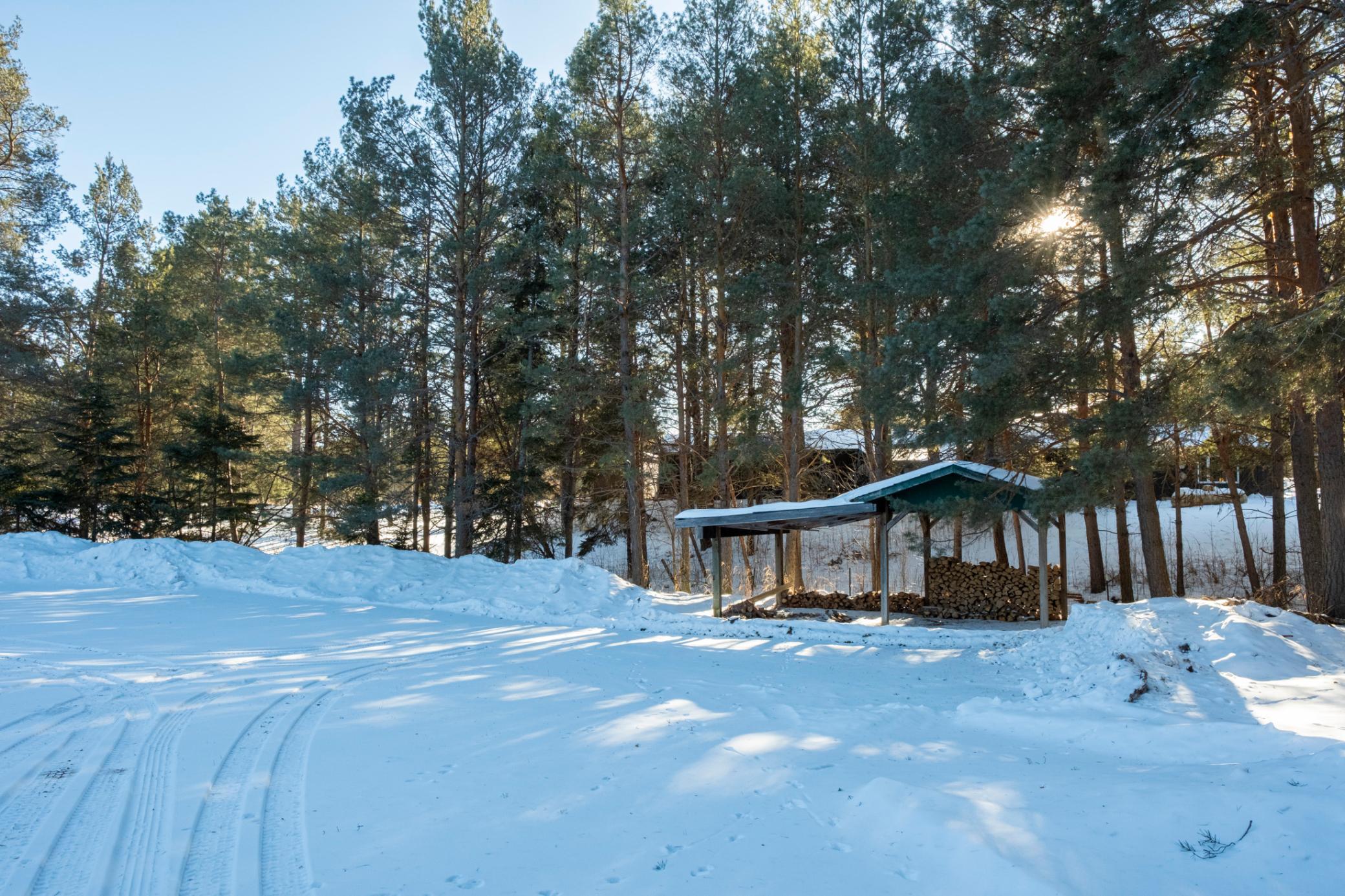 2437 Hwy 3 Property Photo 19
