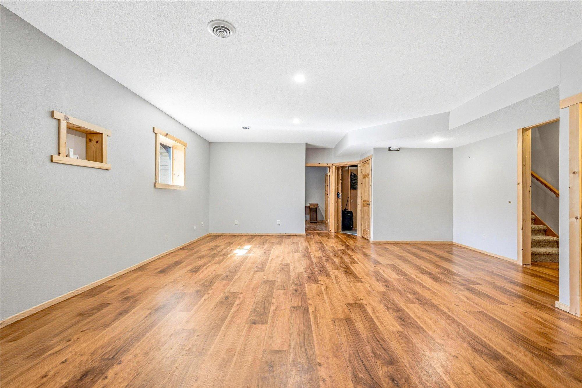 4945 382nd Drive Property Photo 27