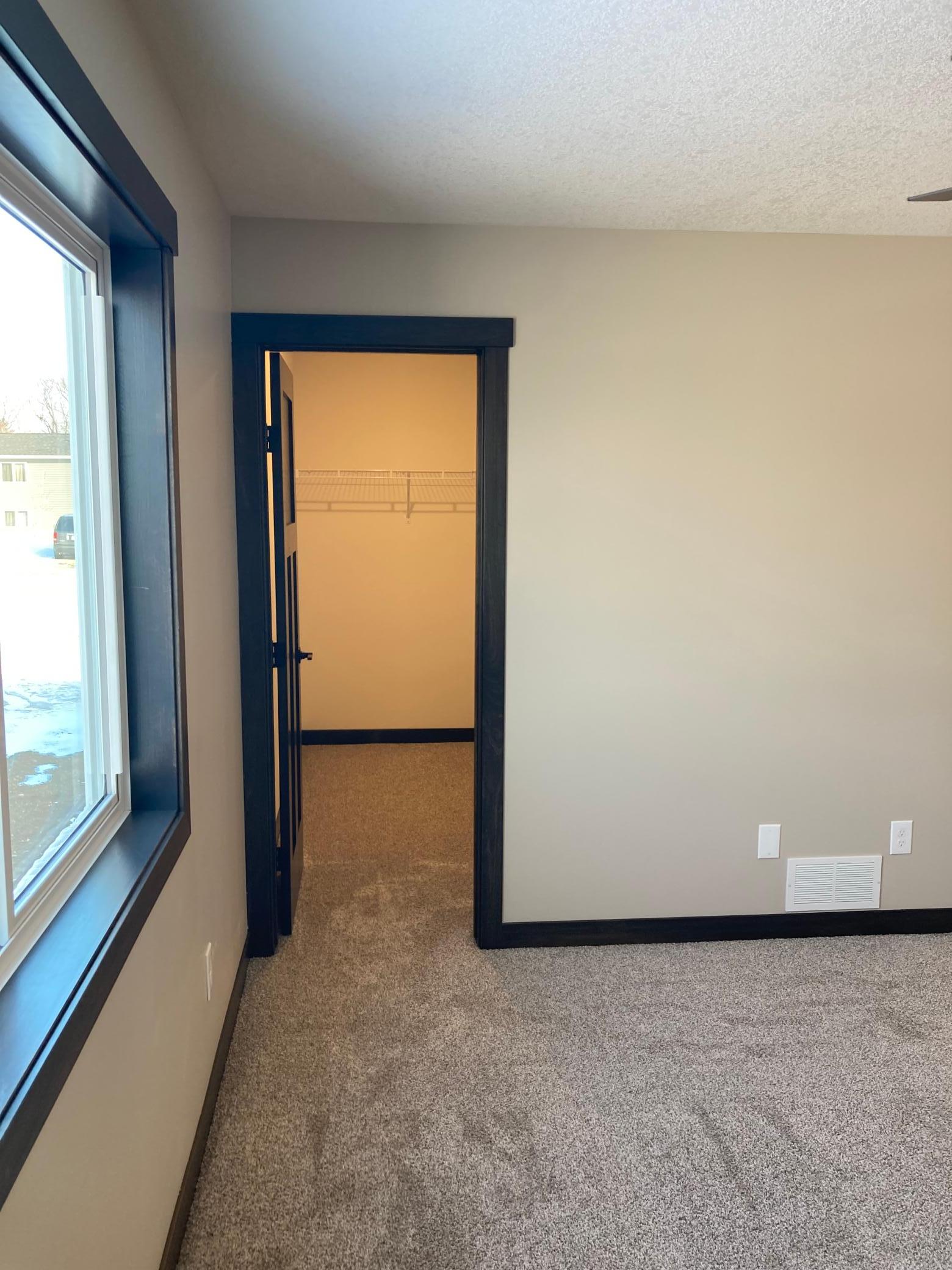 705 State Street Property Photo 12