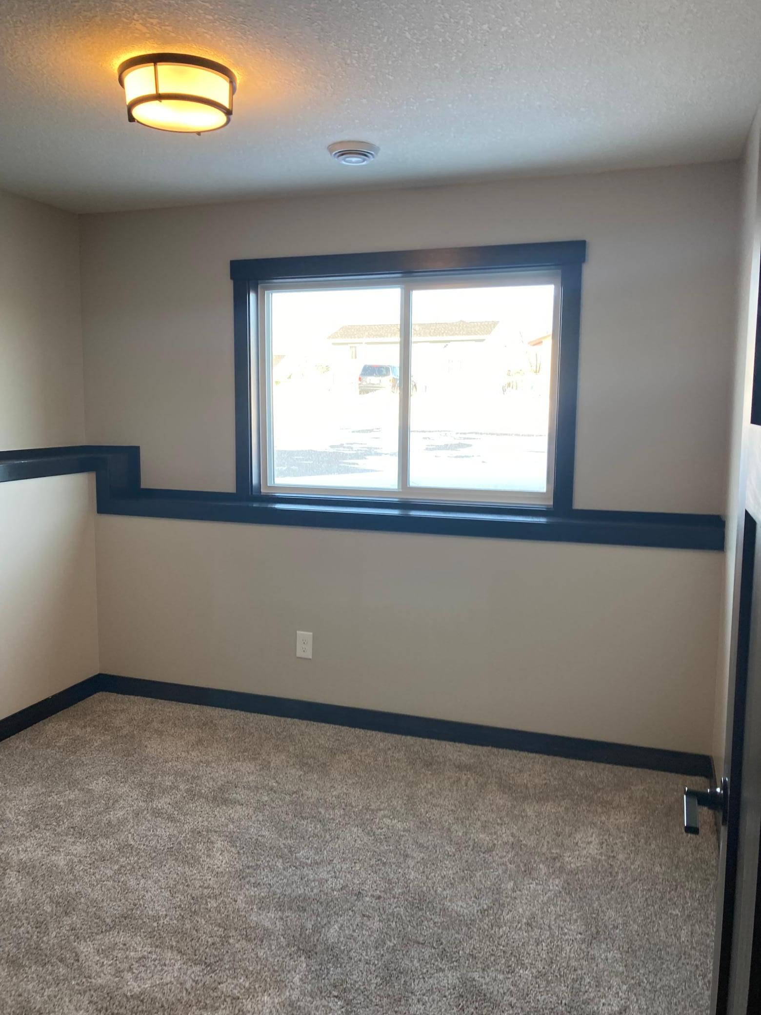 705 State Street Property Photo 21