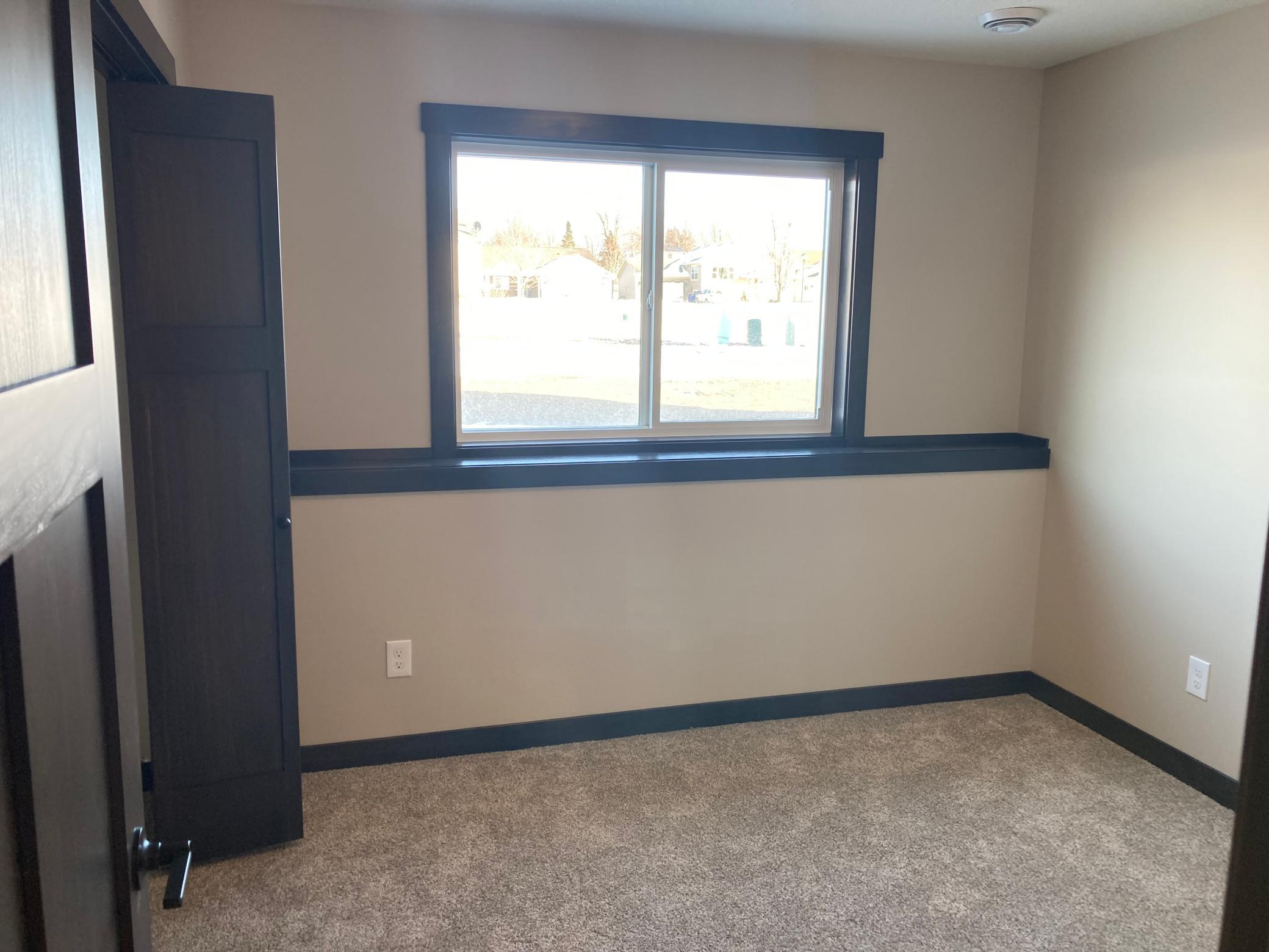 705 State Street Property Photo 22