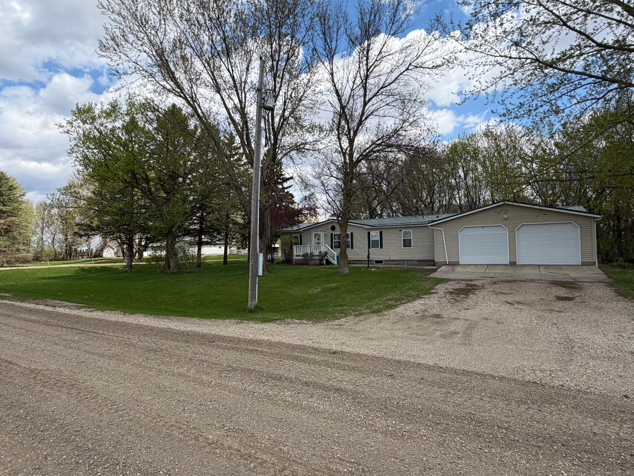 37026 710th Avenue Property Photo 1