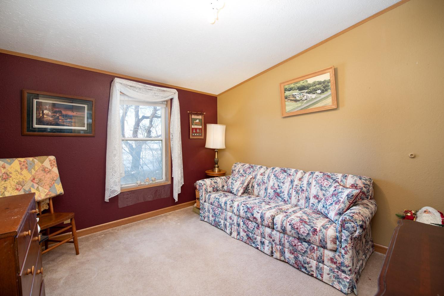 37026 710th Avenue Property Photo 15